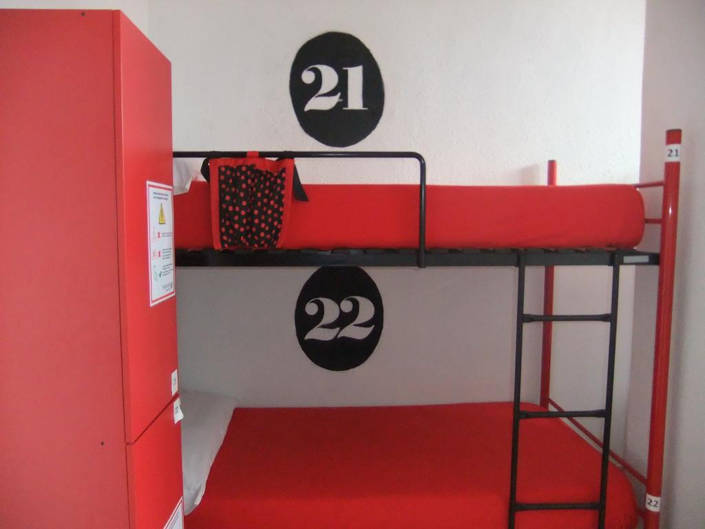 Bilbao Akelarre Hostel Номер фото